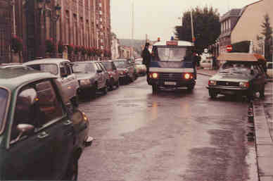 Kurz vor der Ziehleinfahrt, Polizei vor uns....(Zum vergr&ouml;&szlig;ern bitte anklicken !)