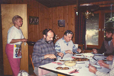 '...ihr m&uuml;sst aber alles aufessen!...'